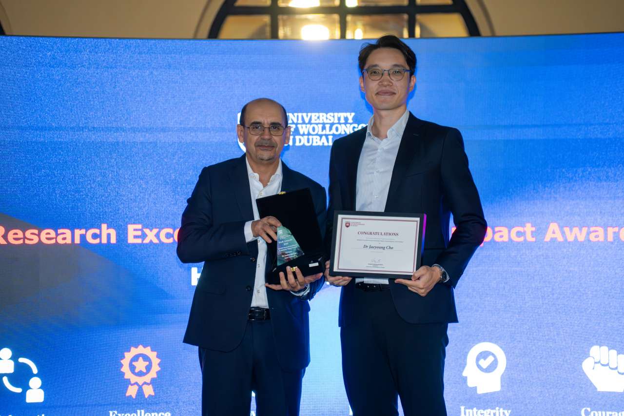 UOWD Staff Award 2025